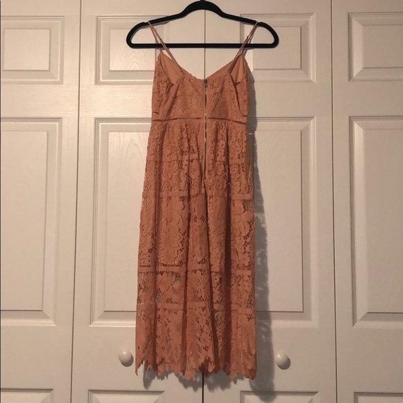 Love Fire Lace Midi Dress - Picture 4 of 4